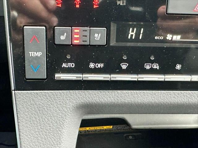 2019 Toyota Avalon Hybrid Limited