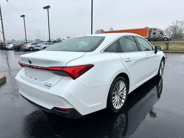 2019 Toyota Avalon Hybrid Limited