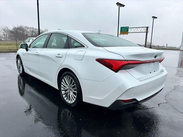 2019 Toyota Avalon Hybrid Limited