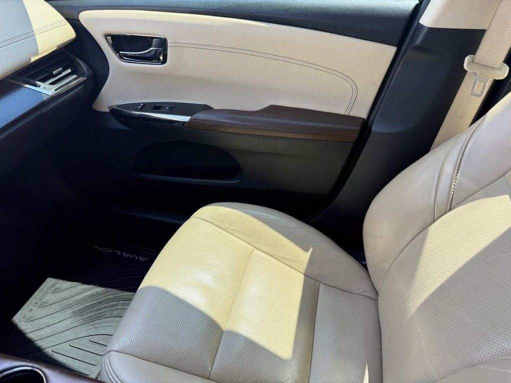 2016 Toyota Avalon Hybrid Limited