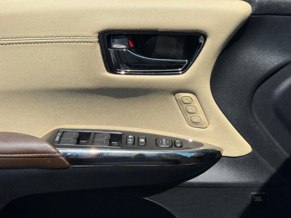 2016 Toyota Avalon Hybrid Limited