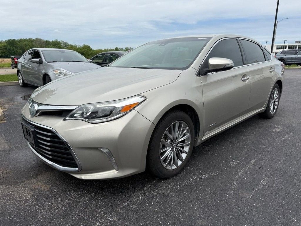2016 Toyota Avalon Hybrid Limited