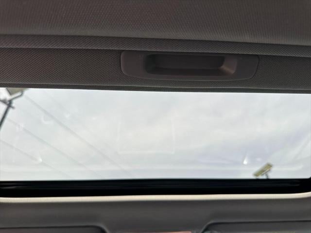 2016 Toyota Camry Hybrid XLE