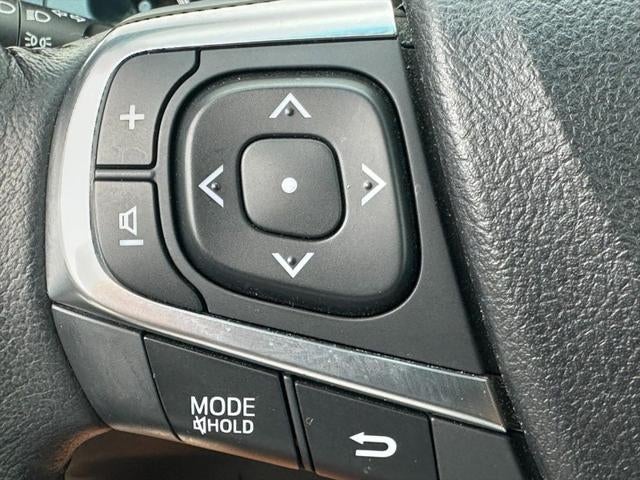 2016 Toyota Camry Hybrid XLE