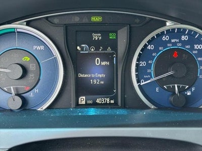 2016 Toyota Camry Hybrid XLE
