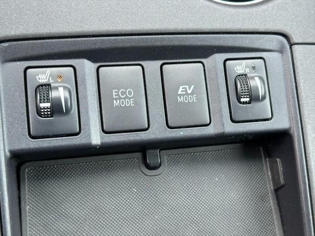 2016 Toyota Camry Hybrid XLE