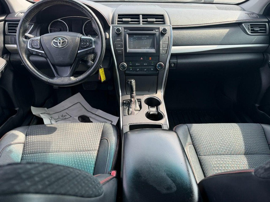 2015 Toyota Camry SE