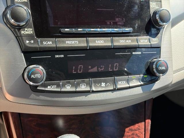 2011 Toyota Avalon Base