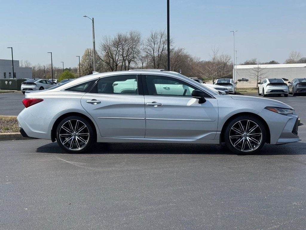 2019 Toyota Avalon Touring