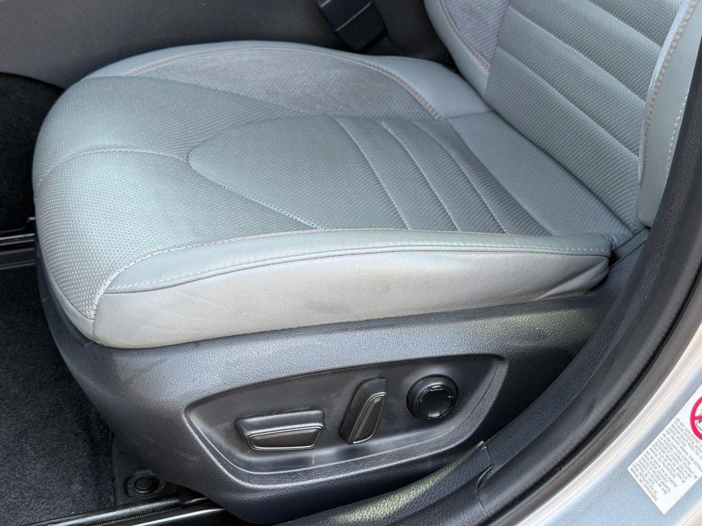 2019 Toyota Avalon Touring