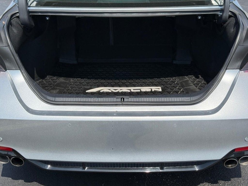 2019 Toyota Avalon Touring