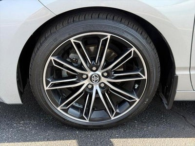 2019 Toyota Avalon Touring