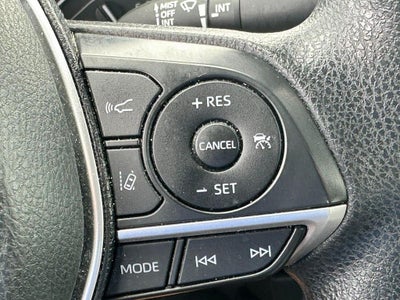2023 Toyota Camry Hybrid LE