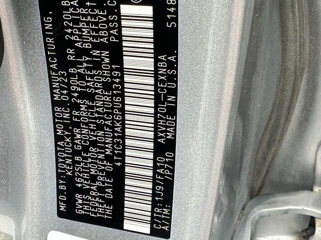 2023 Toyota Camry Hybrid LE