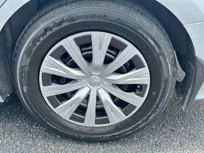 2023 Toyota Camry Hybrid LE