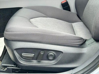 2023 Toyota Camry Hybrid LE