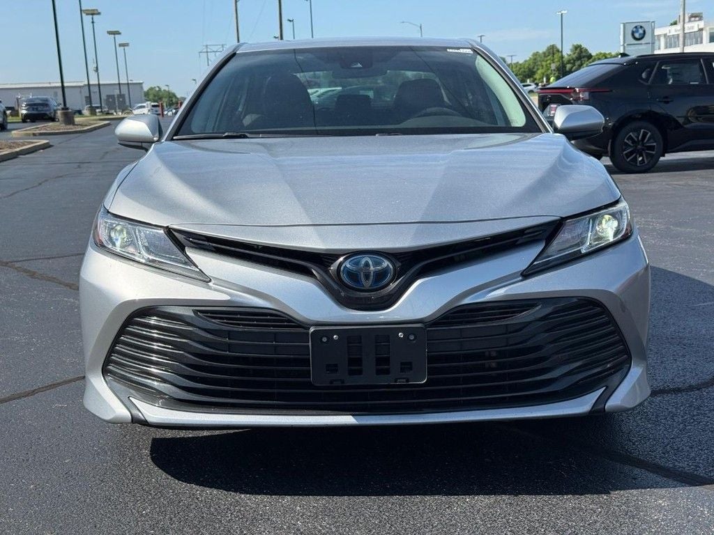 2020 Toyota Camry Hybrid LE