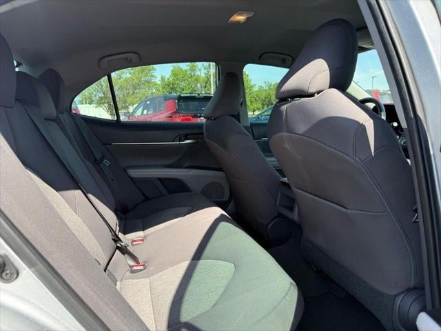 2020 Toyota Camry Hybrid LE