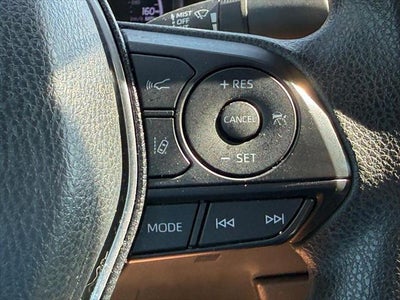 2020 Toyota Camry Hybrid LE