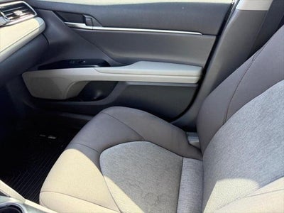 2020 Toyota Camry Hybrid LE