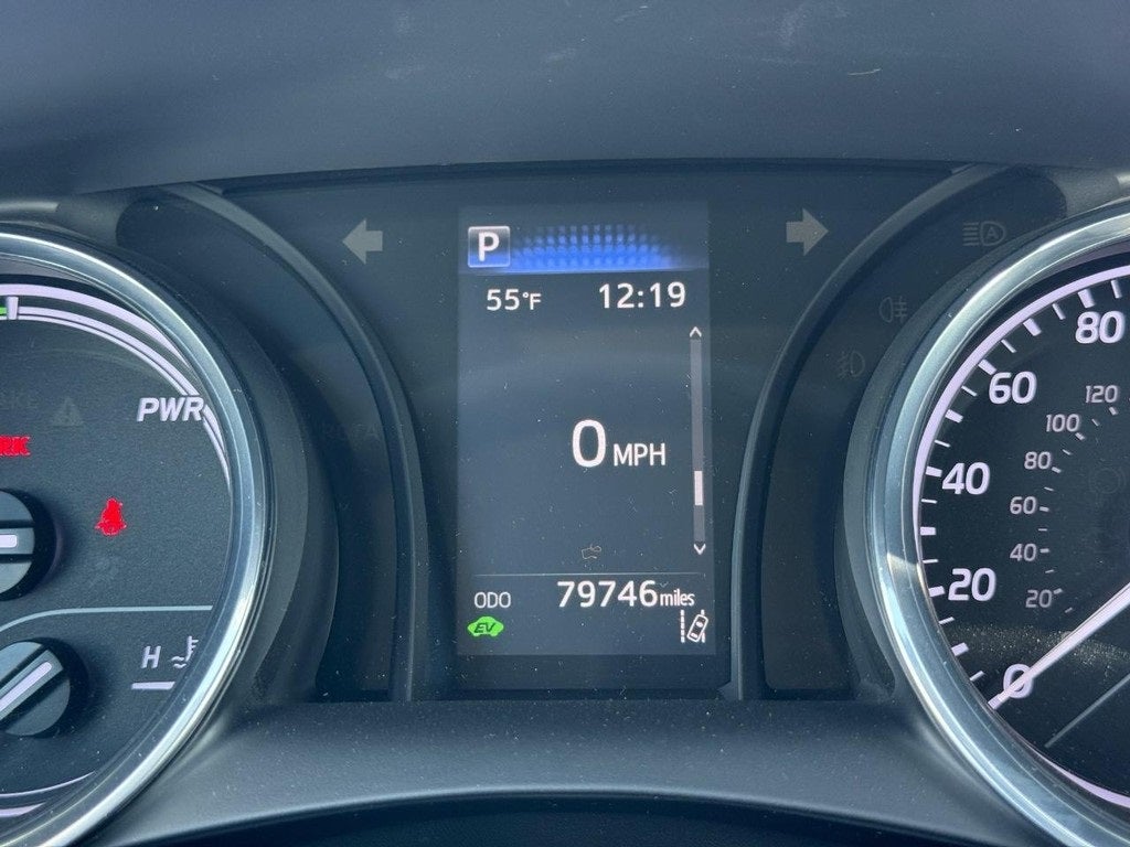 2020 Toyota Camry Hybrid LE