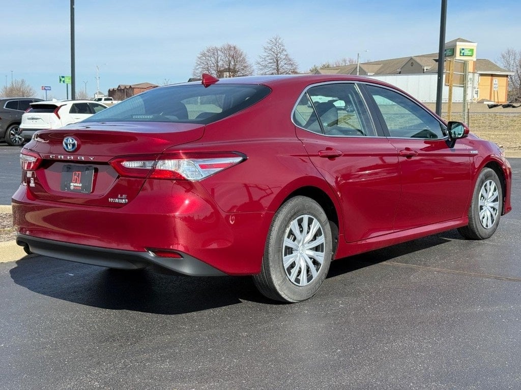 2020 Toyota Camry Hybrid LE