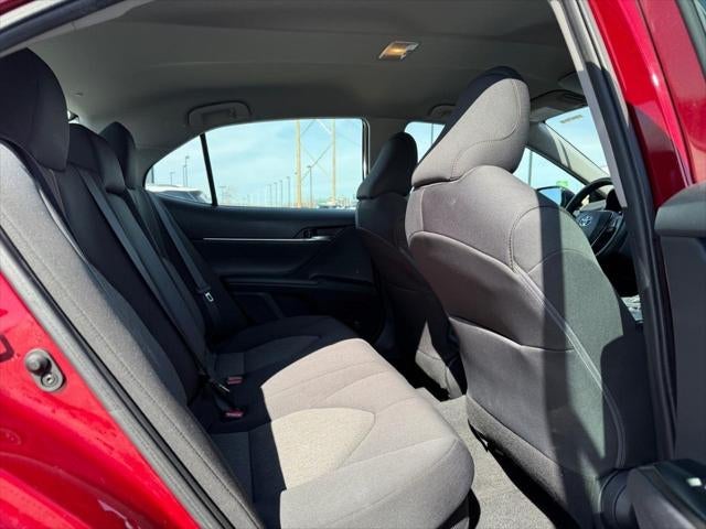 2020 Toyota Camry Hybrid LE