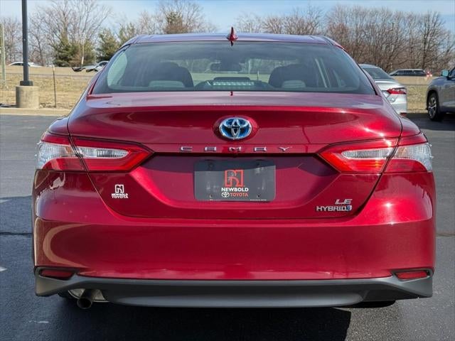 2020 Toyota Camry Hybrid LE