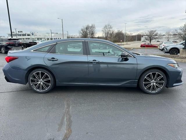 2022 Toyota Avalon Touring
