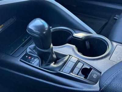 2021 Toyota Camry Hybrid XSE