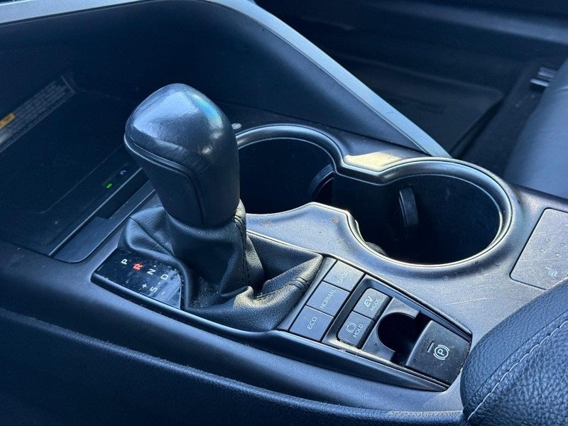 2021 Toyota Camry Hybrid XSE