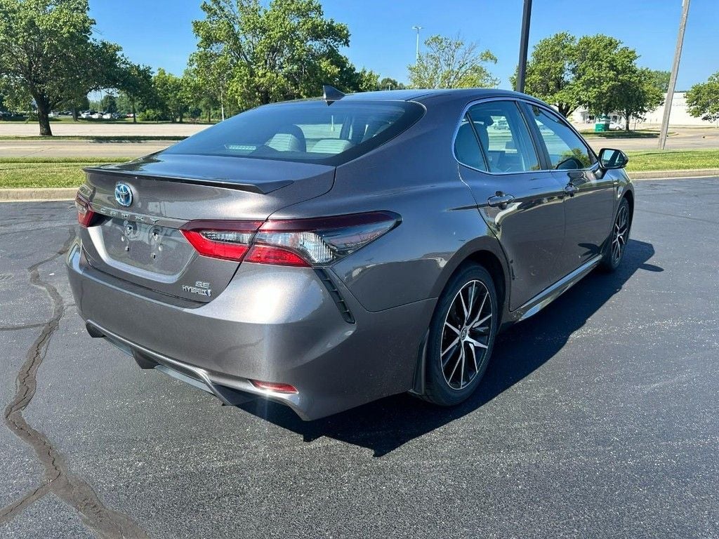 2023 Toyota Camry Hybrid SE