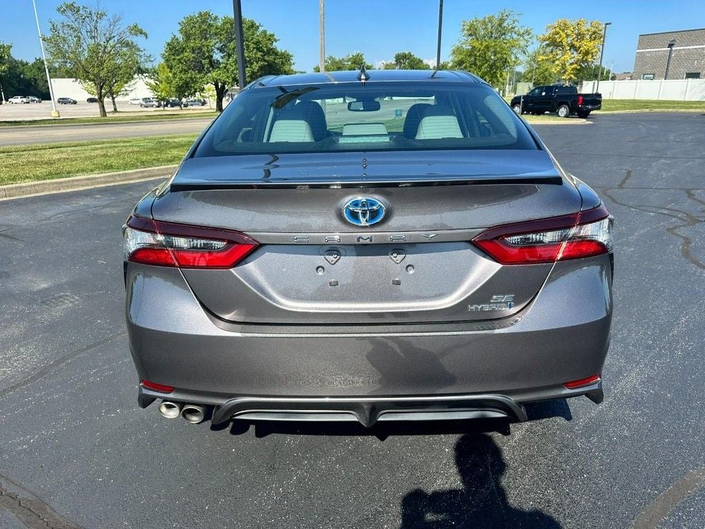 2023 Toyota Camry Hybrid SE