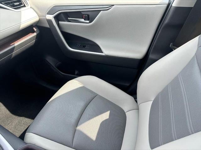 2022 Toyota RAV4 Hybrid Limited