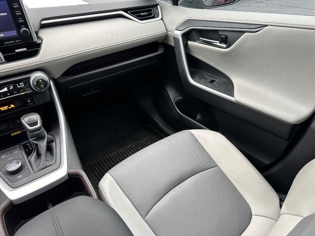 2022 Toyota RAV4 Hybrid Limited
