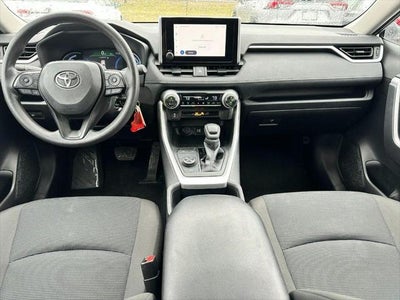 2025 Toyota RAV4 Hybrid LE