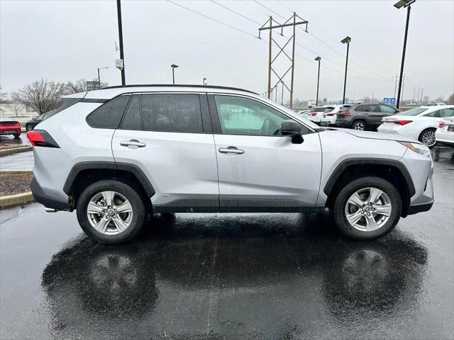 2025 Toyota RAV4 Hybrid LE