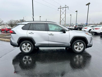 2025 Toyota RAV4 Hybrid LE