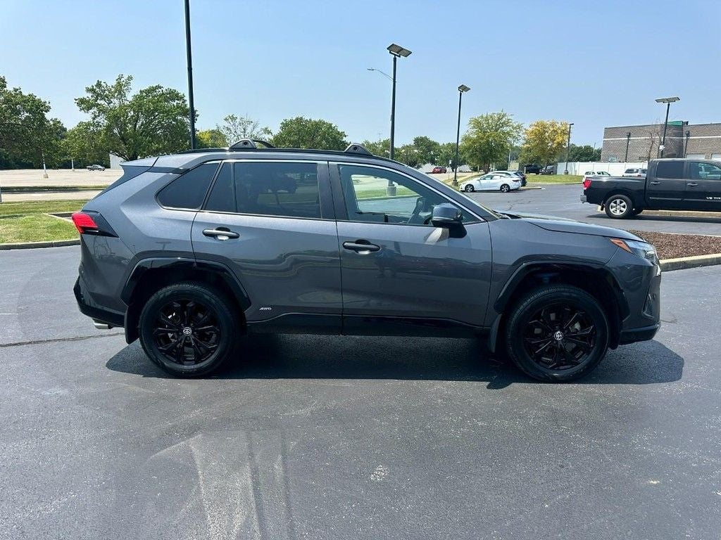 2023 Toyota RAV4 Hybrid SE