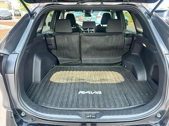 2023 Toyota RAV4 Hybrid SE