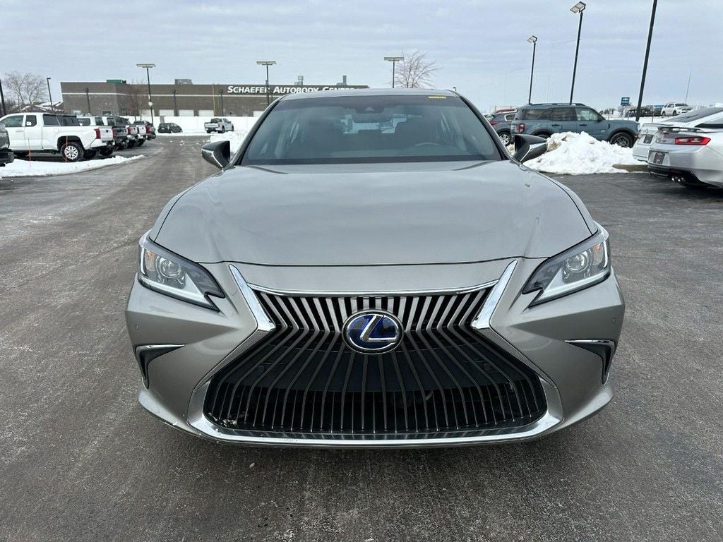 2021 Lexus ES 300h