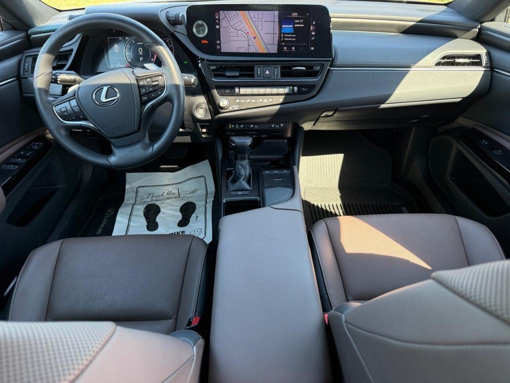 2022 Lexus ES 350