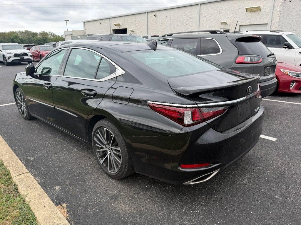2022 Lexus ES 350