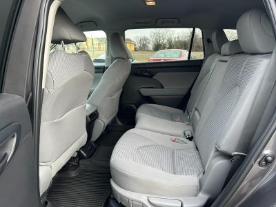 2024 Toyota Highlander Hybrid LE