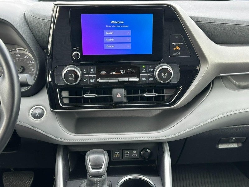 2024 Toyota Highlander Hybrid LE