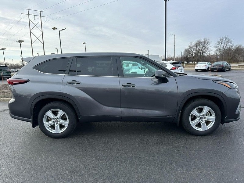 2024 Toyota Highlander Hybrid LE