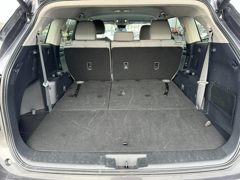 2024 Toyota Highlander Hybrid LE