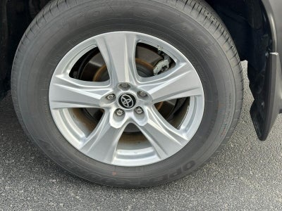 2024 Toyota Highlander Hybrid LE