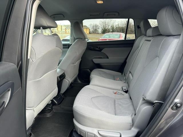 2024 Toyota Highlander Hybrid LE