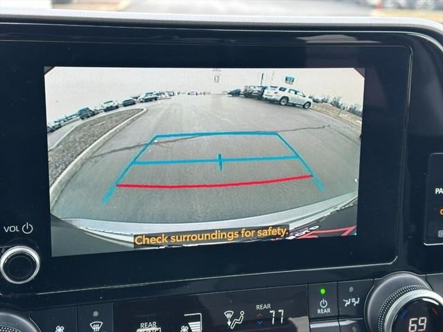 2024 Toyota Highlander Hybrid LE